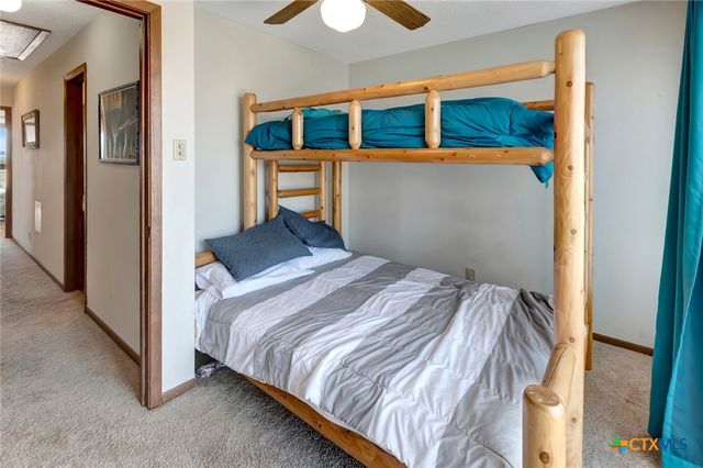 22 Pirates Cove, Port O'connor, TX 77982