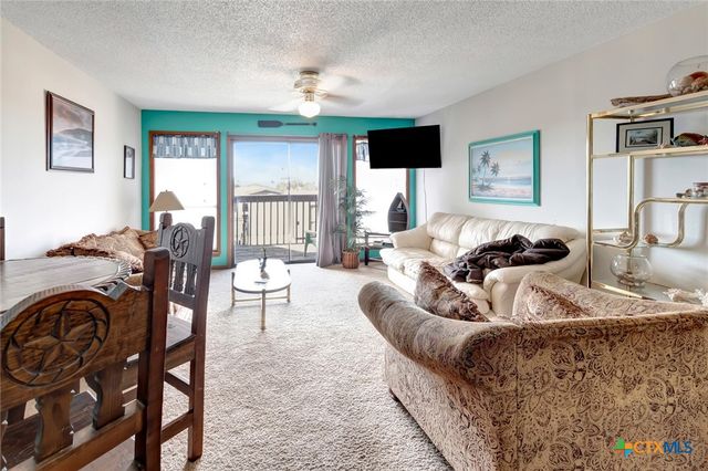 22 Pirates Cove, Port O'connor, TX 77982