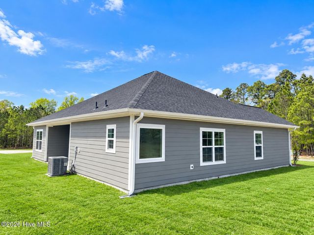 2105 Sandbrook Loop, Leland, NC 28451