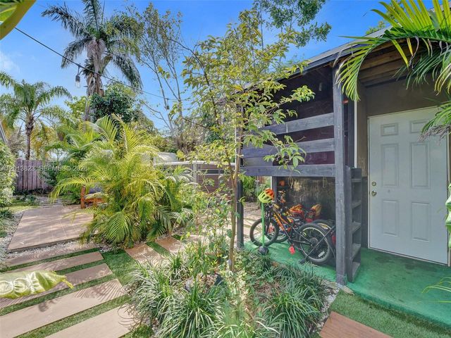 918 NE 4th Court, Hallandale Beach, FL 33009
