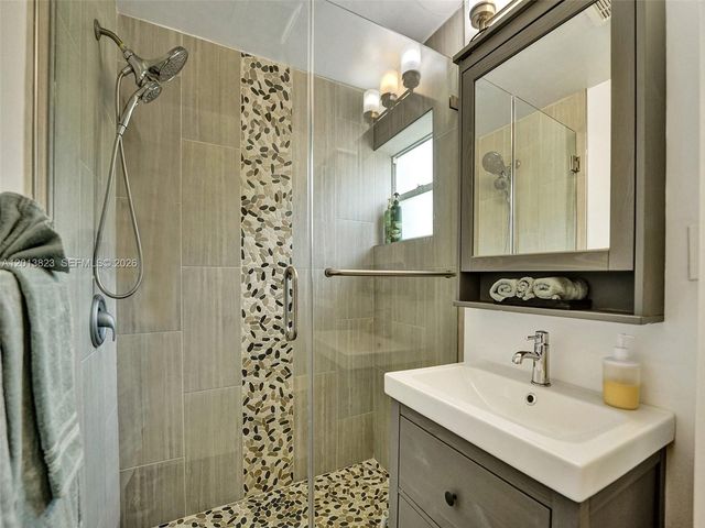 918 NE 4th Court, Hallandale Beach, FL 33009