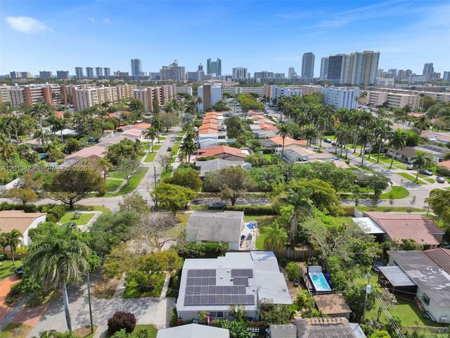 918 NE 4th Court, Hallandale Beach, FL 33009