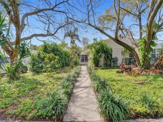 918 NE 4th Court, Hallandale Beach, FL 33009