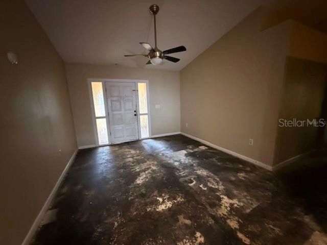 701 MADISON STREET, Tavares, FL 32778