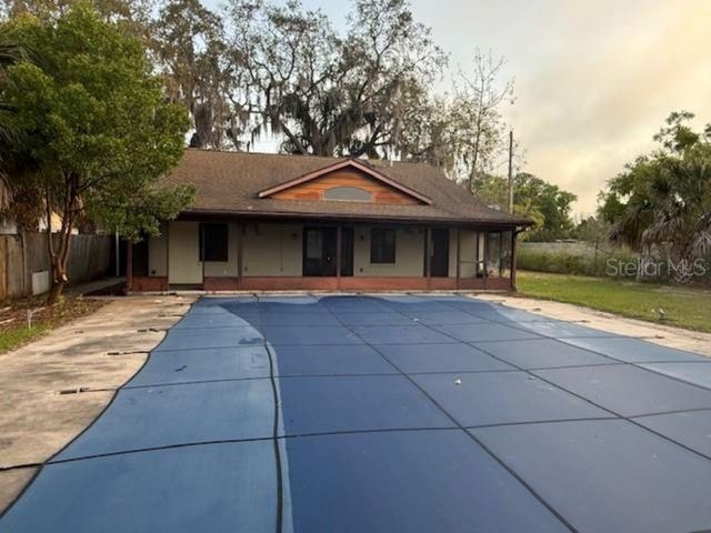 701 MADISON STREET, Tavares, FL 32778