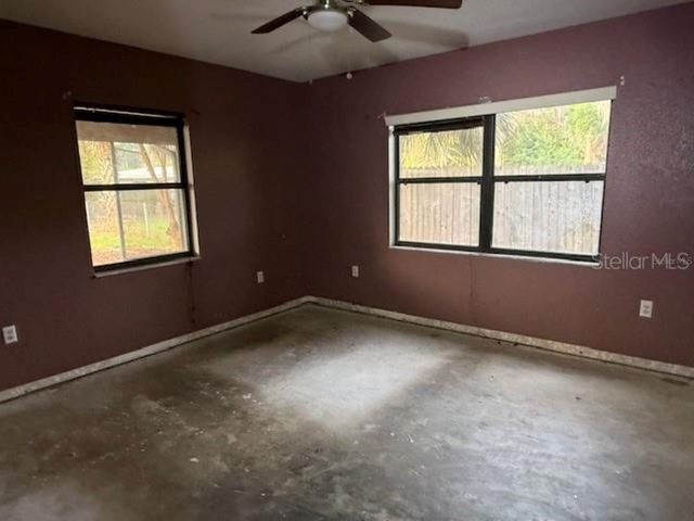 701 MADISON STREET, Tavares, FL 32778