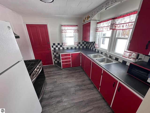 20370 Honor Highway, Interlochen, MI 49649