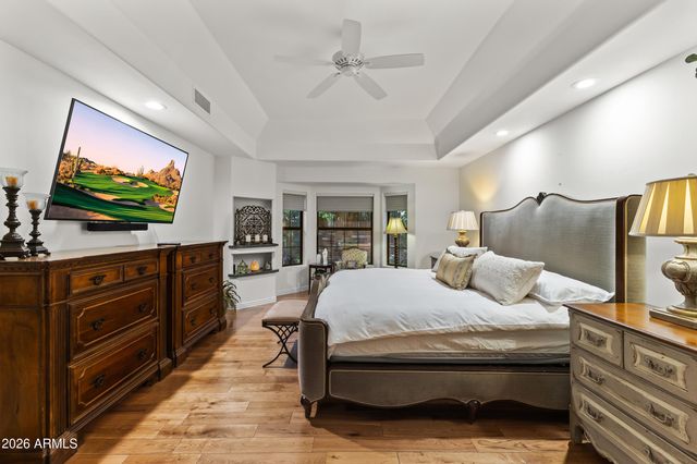 610 W GLENN Drive, Phoenix, AZ 85021