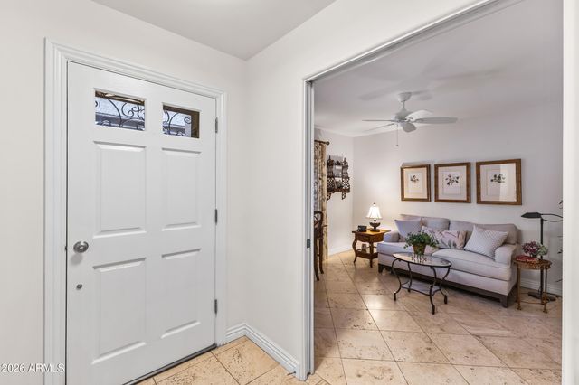 610 W GLENN Drive, Phoenix, AZ 85021