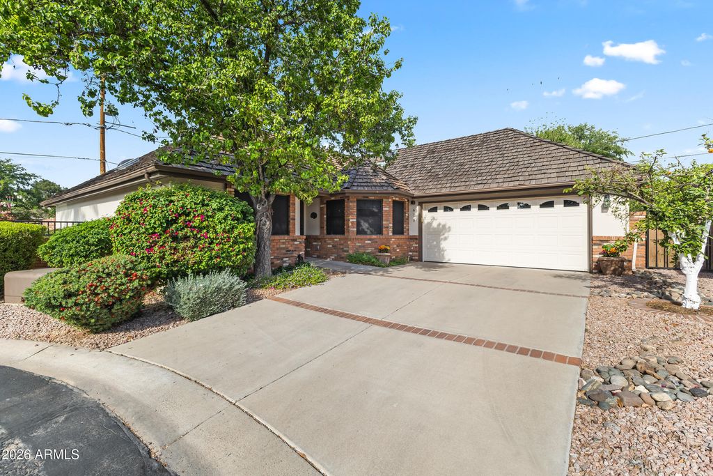 610 W GLENN Drive, Phoenix, AZ 85021 — exterior
