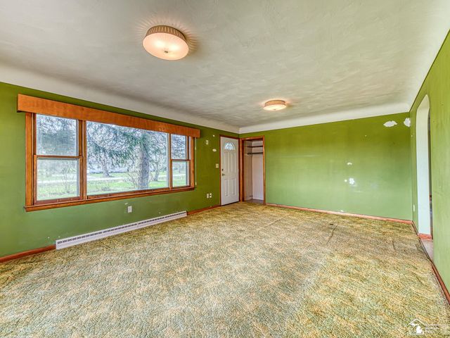 1932 W Albain Road, Raisinville Twp, MI 48161