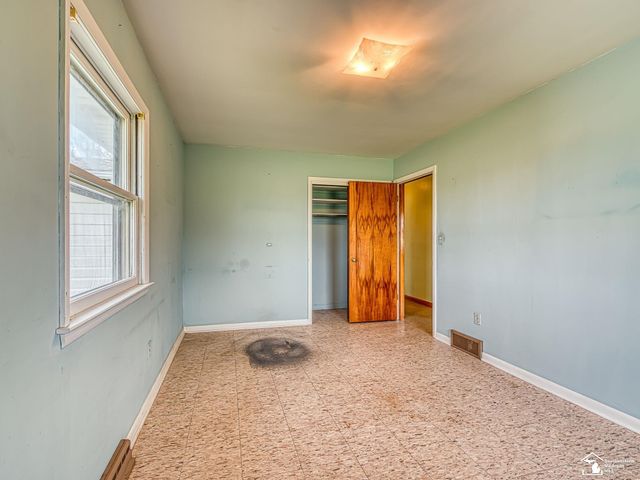 1932 W Albain Road, Raisinville Twp, MI 48161