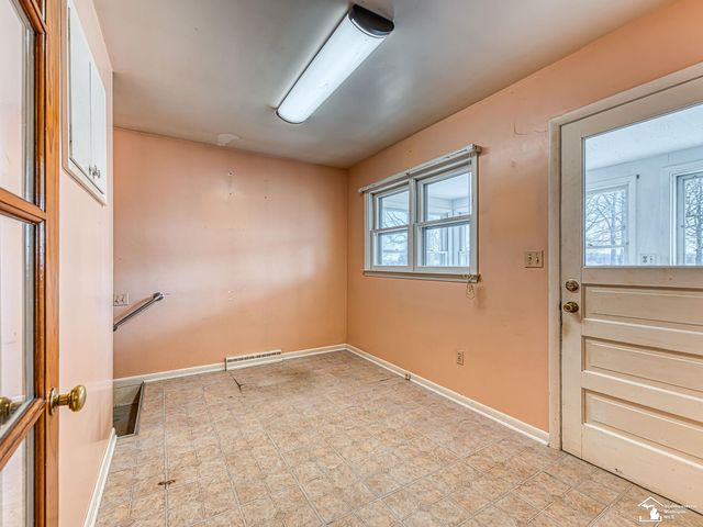 1932 W Albain Road, Raisinville Twp, MI 48161