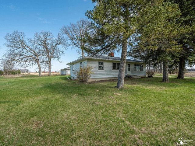 1932 W Albain Road, Raisinville Twp, MI 48161