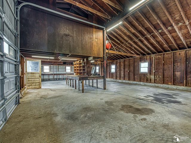 1932 W Albain Road, Raisinville Twp, MI 48161
