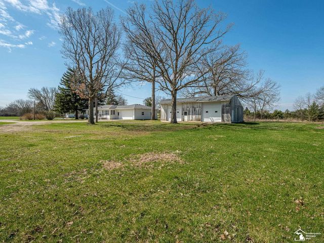 1932 W Albain Road, Raisinville Twp, MI 48161