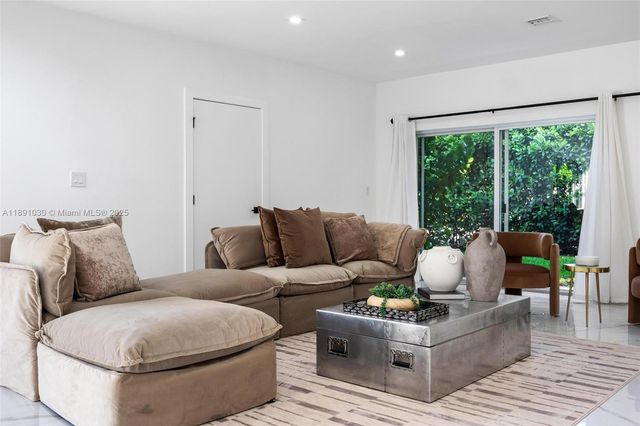 1651 SW 13th Ave na, Miami, FL 33145