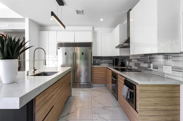 1651 SW 13th Ave na, Miami, FL 33145