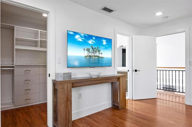 1651 SW 13th Ave na, Miami, FL 33145