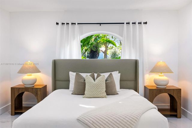 1651 SW 13th Ave na, Miami, FL 33145