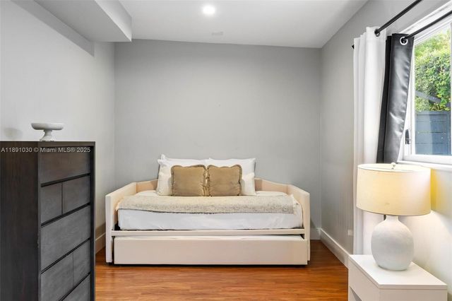 1651 SW 13th Ave na, Miami, FL 33145