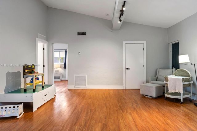 1651 SW 13th Ave na, Miami, FL 33145