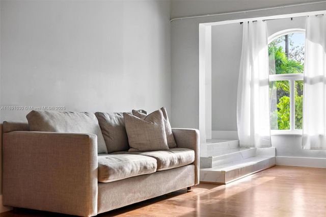 1651 SW 13th Ave na, Miami, FL 33145