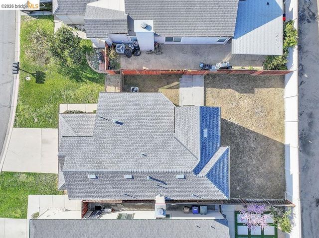 1210 Quail Valley Run, Oakley, CA 94561