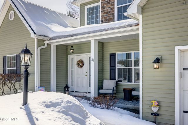 123 Richmond Hill Drive, Queensbury, NY 12804