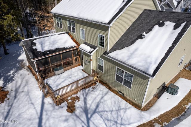 123 Richmond Hill Drive, Queensbury, NY 12804