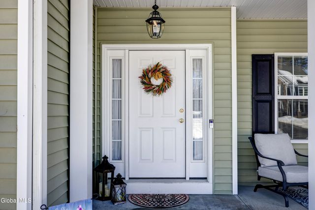 123 Richmond Hill Drive, Queensbury, NY 12804