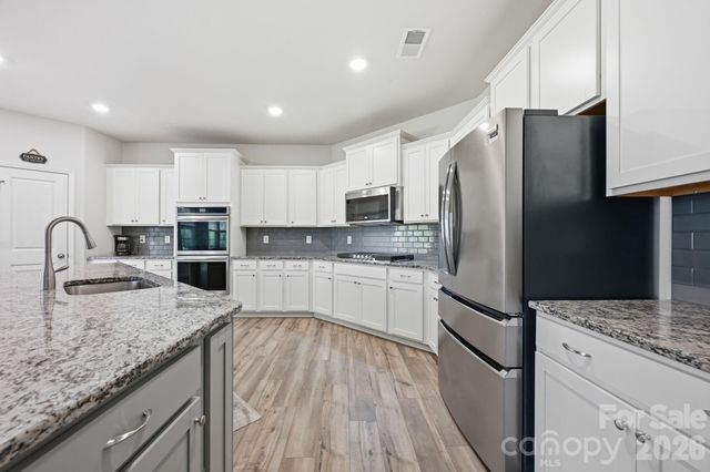 328 Kennerly Center Drive, Mooresville, NC 28115