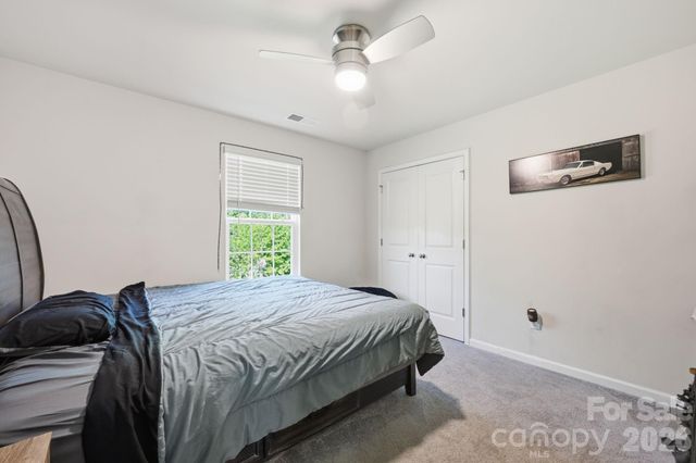 328 Kennerly Center Drive, Mooresville, NC 28115