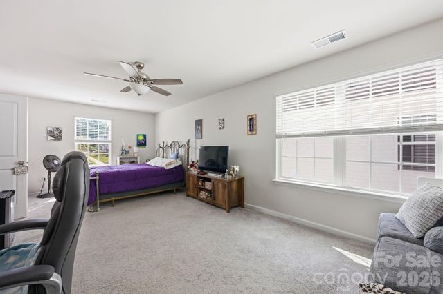 328 Kennerly Center Drive, Mooresville, NC 28115