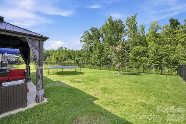 328 Kennerly Center Drive, Mooresville, NC 28115