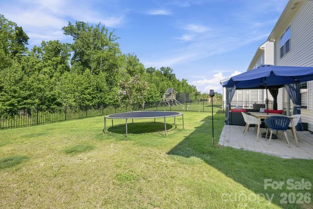 328 Kennerly Center Drive, Mooresville, NC 28115