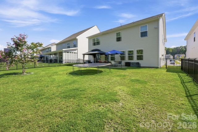328 Kennerly Center Drive, Mooresville, NC 28115