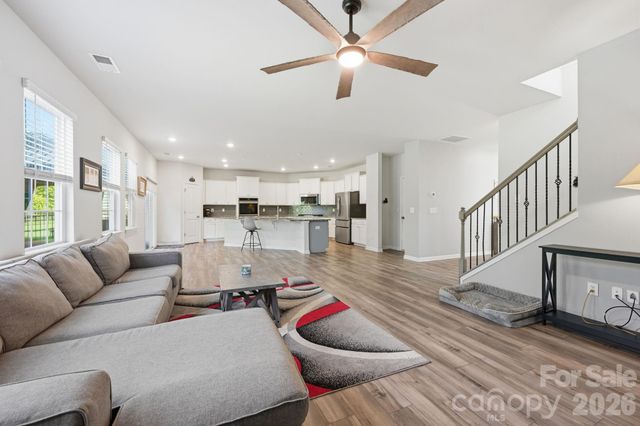 328 Kennerly Center Drive, Mooresville, NC 28115