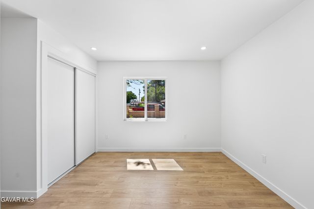 45040 Redwood Avenue, Lancaster, CA 93534