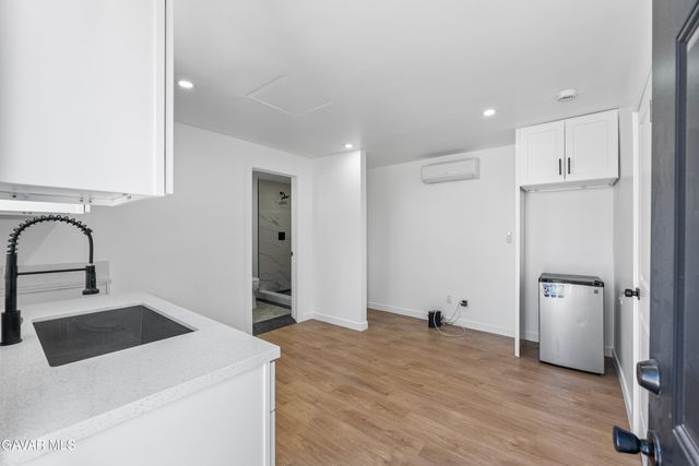 45040 Redwood Avenue, Lancaster, CA 93534