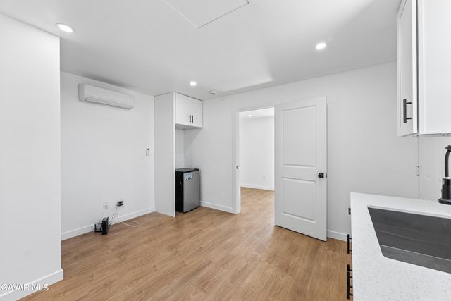 45040 Redwood Avenue, Lancaster, CA 93534
