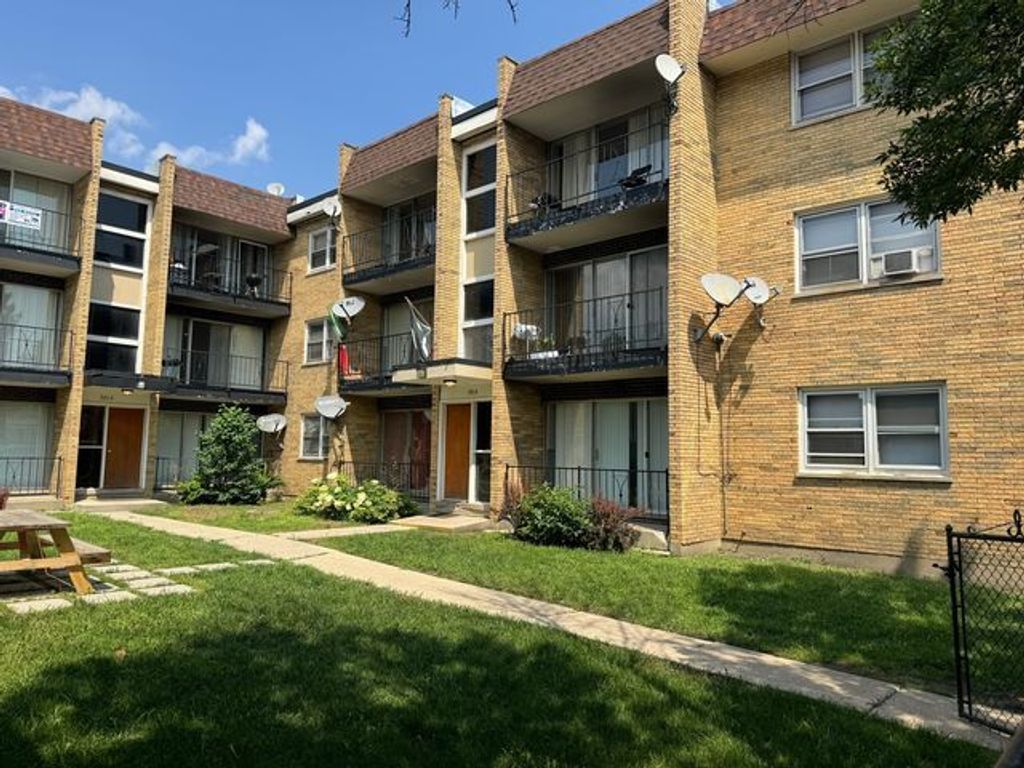 3014 W 59th Street 3N, Chicago, IL 60629