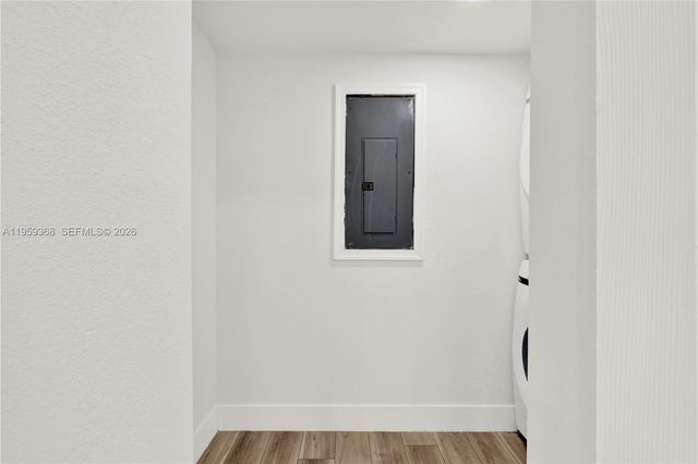 14855 Grant Ln, Homestead, FL 33033