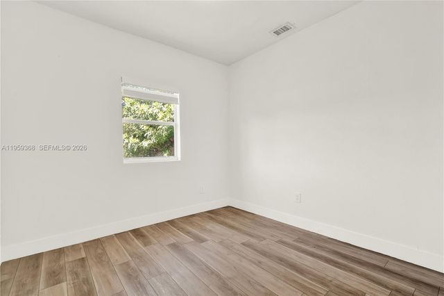 14855 Grant Ln, Homestead, FL 33033