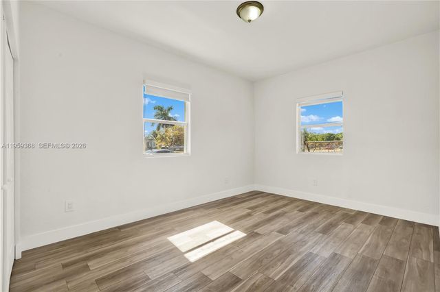 14855 Grant Ln, Homestead, FL 33033