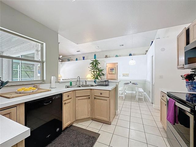 129 PINE LAKE VIEW DRIVE, Davenport, FL 33837