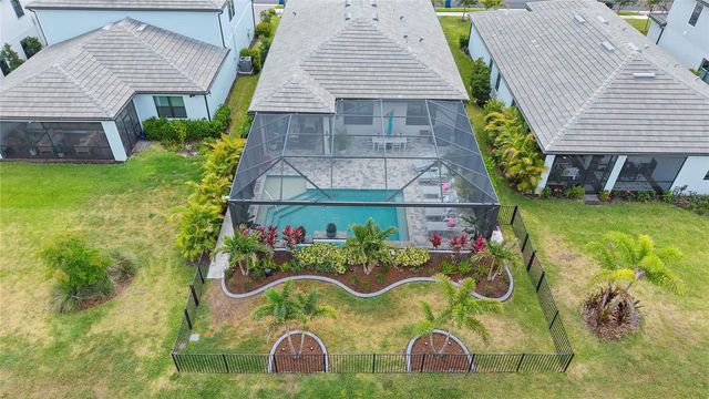 5437 SILVERSIDE PINE COURT, Bradenton, FL 34211