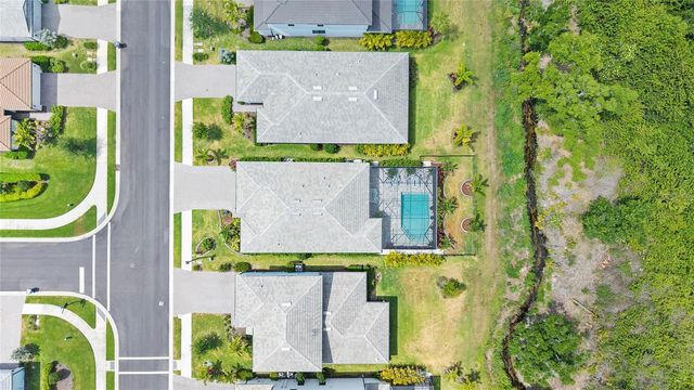 5437 SILVERSIDE PINE COURT, Bradenton, FL 34211