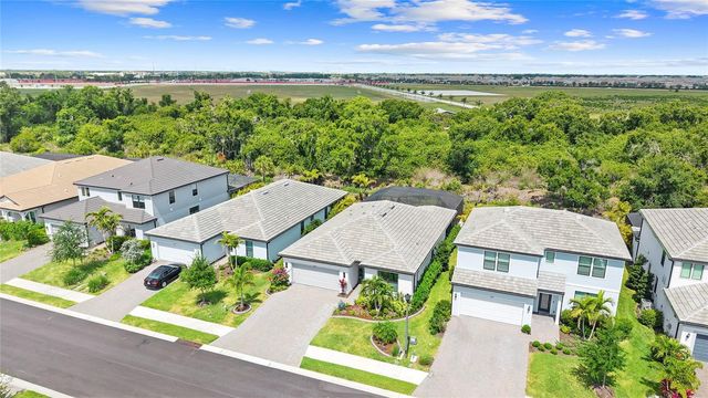 5437 SILVERSIDE PINE COURT, Bradenton, FL 34211