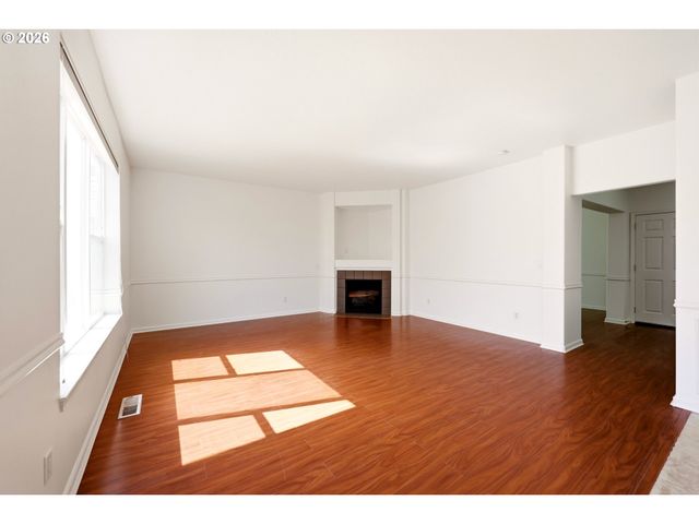 14572 Se CHERRY HILL Ln, Milwaukie, OR 97267